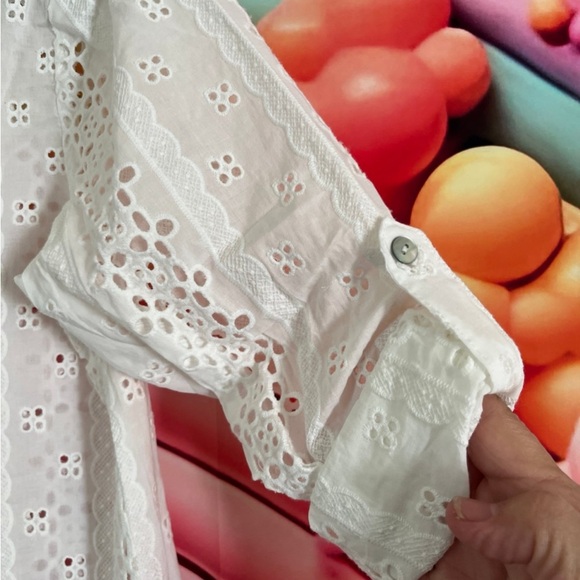 La Blanca Swim Suit Coverup NEW White Eyelet Button-Up Shirt - Picture 8 of 12